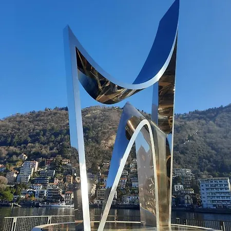 La Perla Sul Di Con Parcheggio 코모