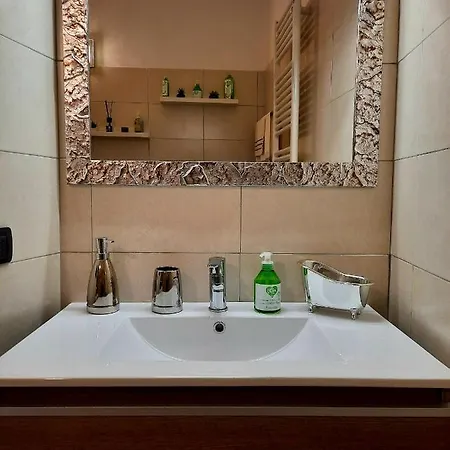 Le Mura Di Con Parcheggio Como